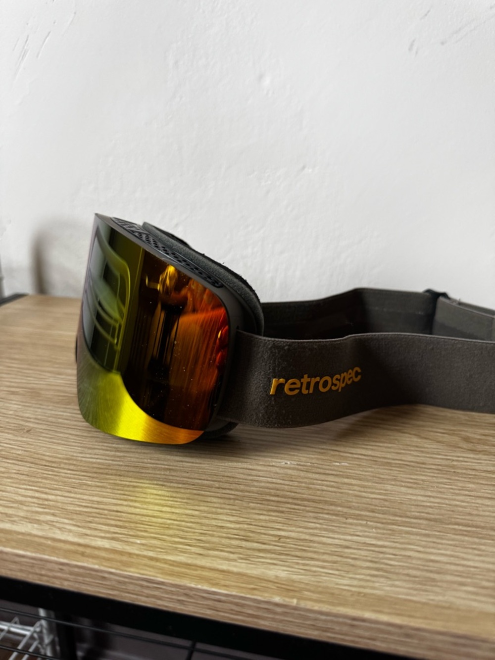 Retrospec ski goggles